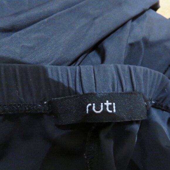 RUTI The All Mighty Moto Ponti Leggings Pull On Pants in Black Minimalist Travel - Picture 13 of 14